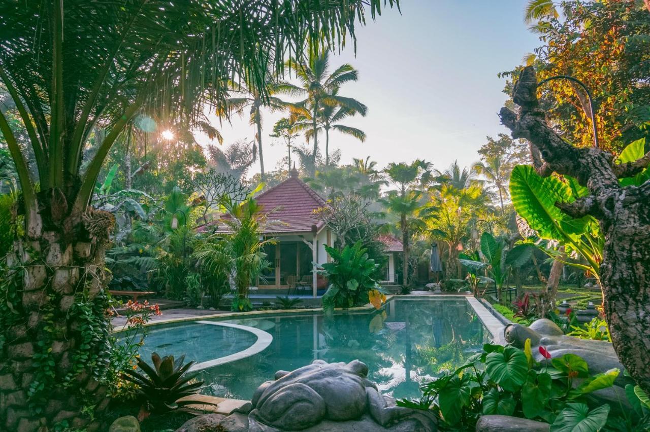 Govinda Villas Penginyahan Bagian luar foto